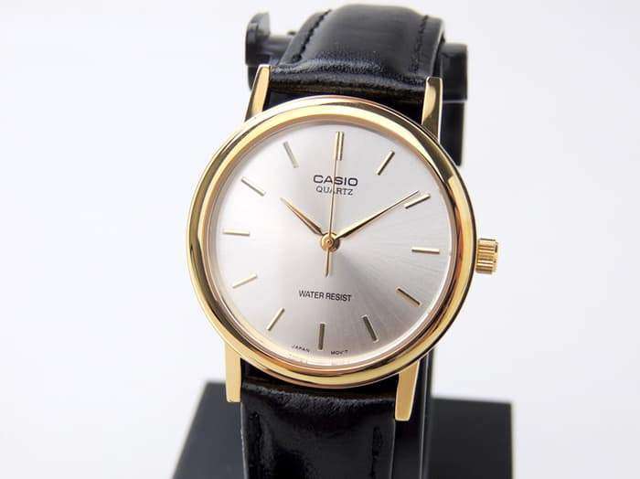 Casio MTP-1095Q-7AD Black Leather Strap Watch for Men and Women-Watch Portal Philippines